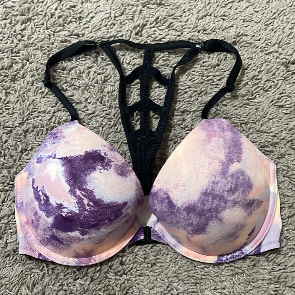 NWOT 32D Push Up PINK Bra